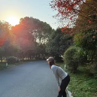 许伟